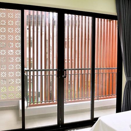Era Apartment Xuan Thuy 하노이 외부 사진