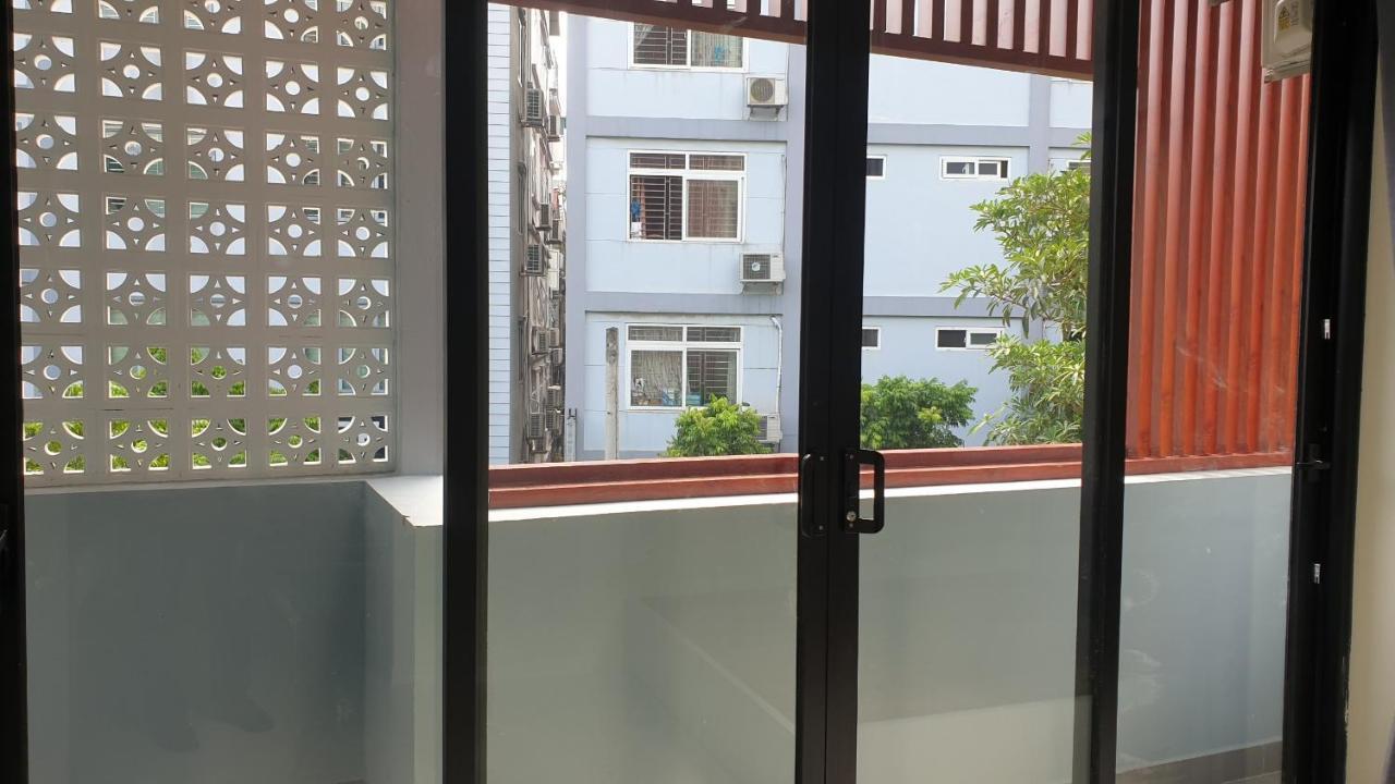 Era Apartment Xuan Thuy 하노이 외부 사진