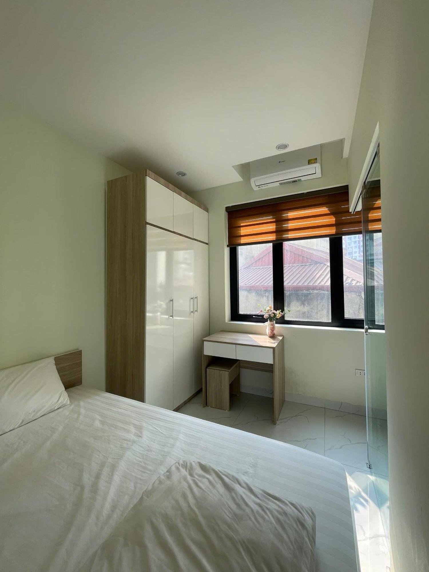 Era Apartment Xuan Thuy 하노이 외부 사진
