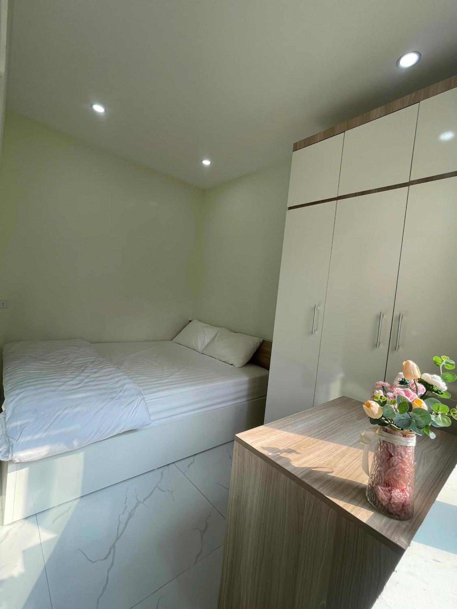 Era Apartment Xuan Thuy 하노이 외부 사진