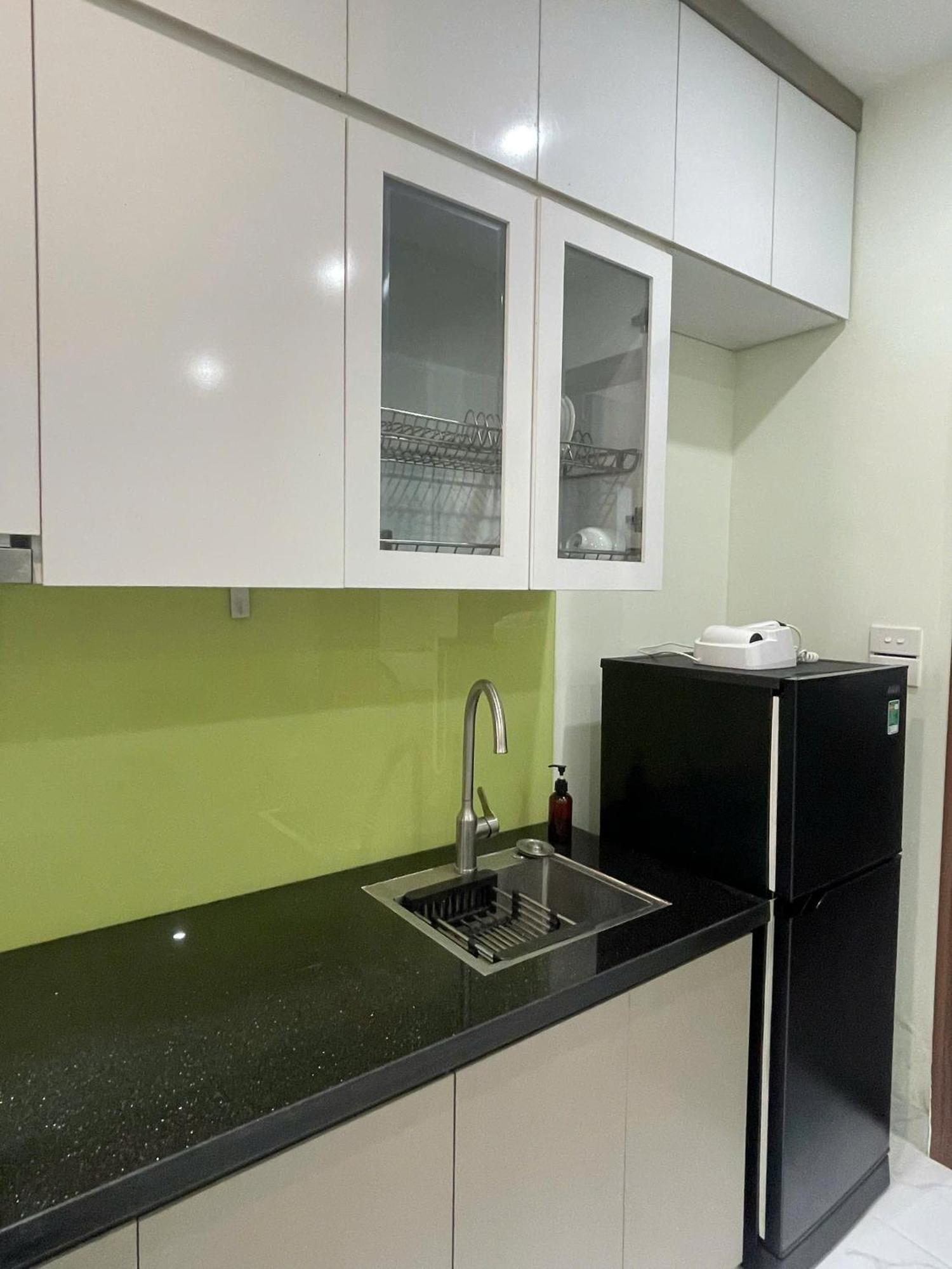 Era Apartment Xuan Thuy 하노이 외부 사진