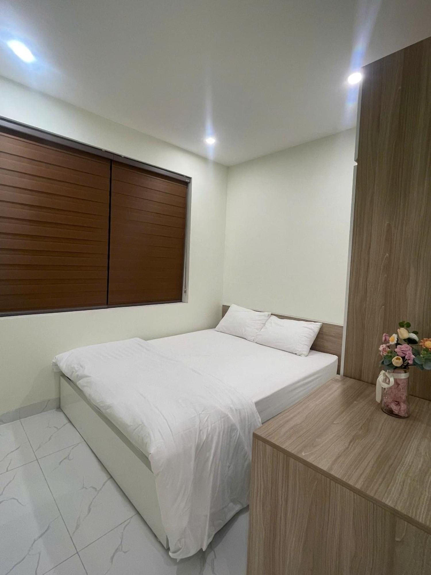 Era Apartment Xuan Thuy 하노이 외부 사진