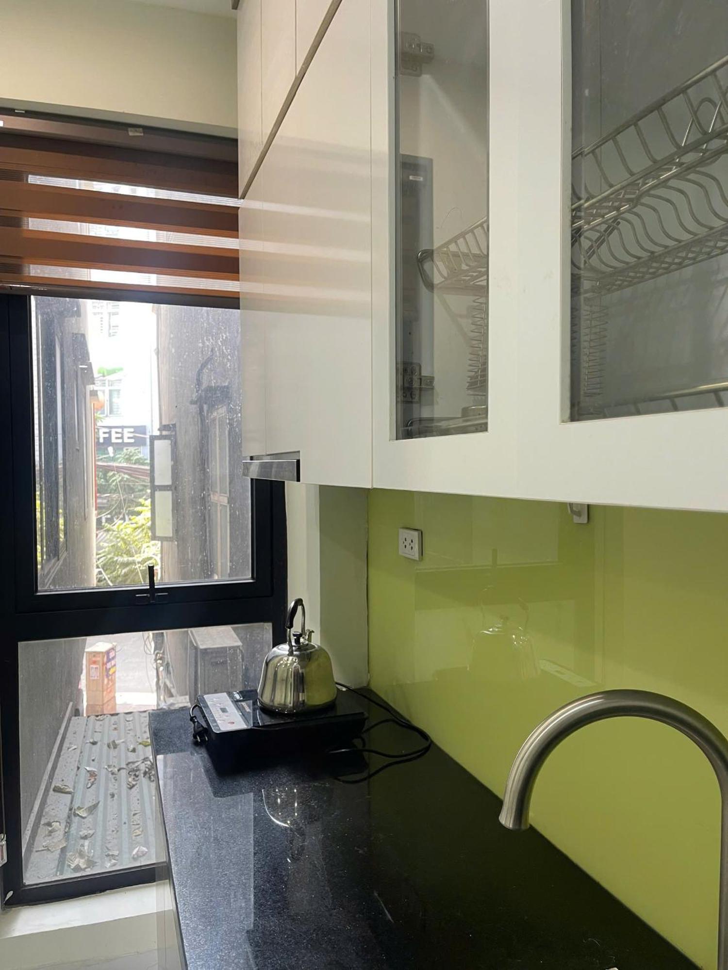 Era Apartment Xuan Thuy 하노이 외부 사진