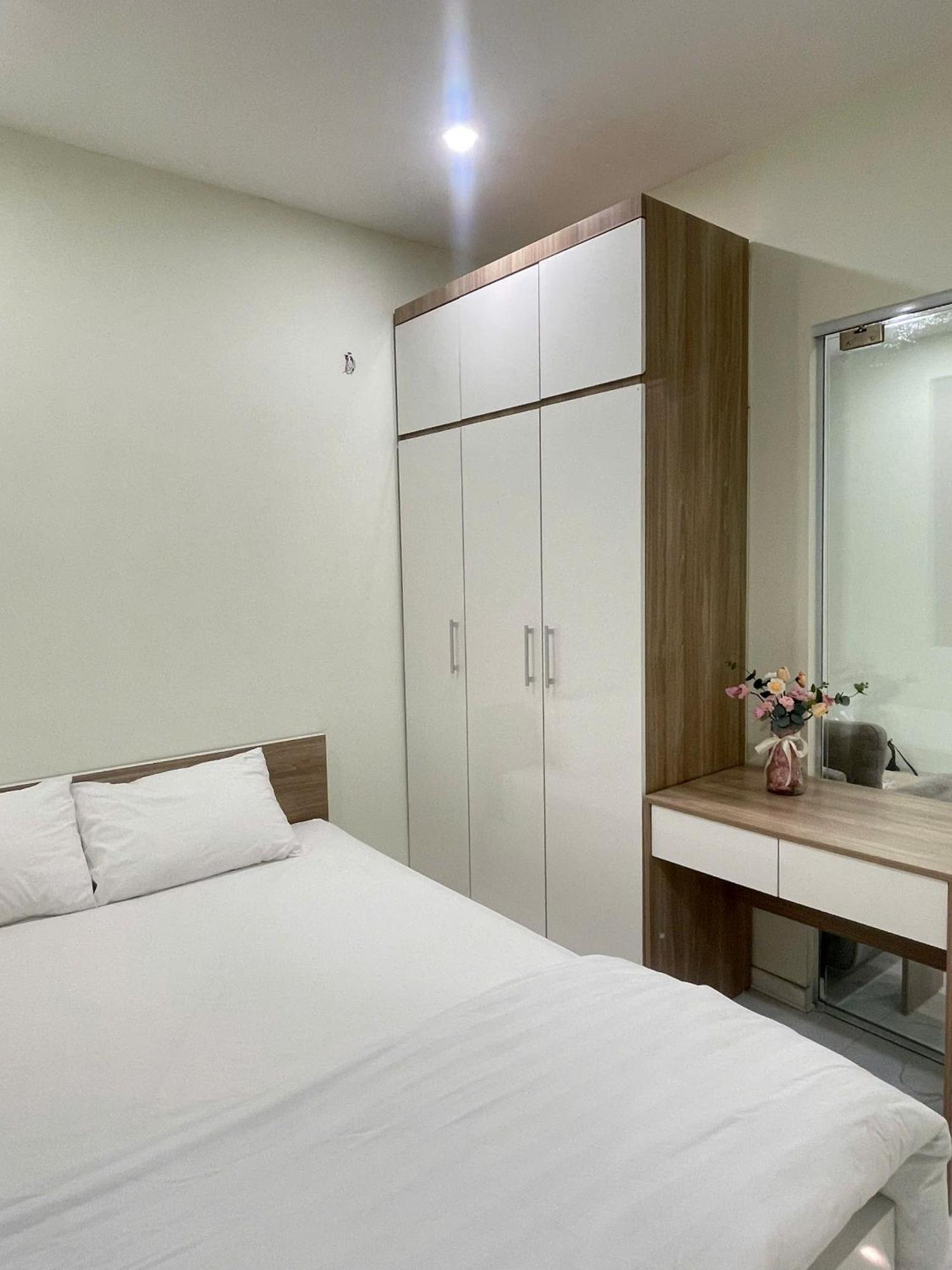 Era Apartment Xuan Thuy 하노이 외부 사진