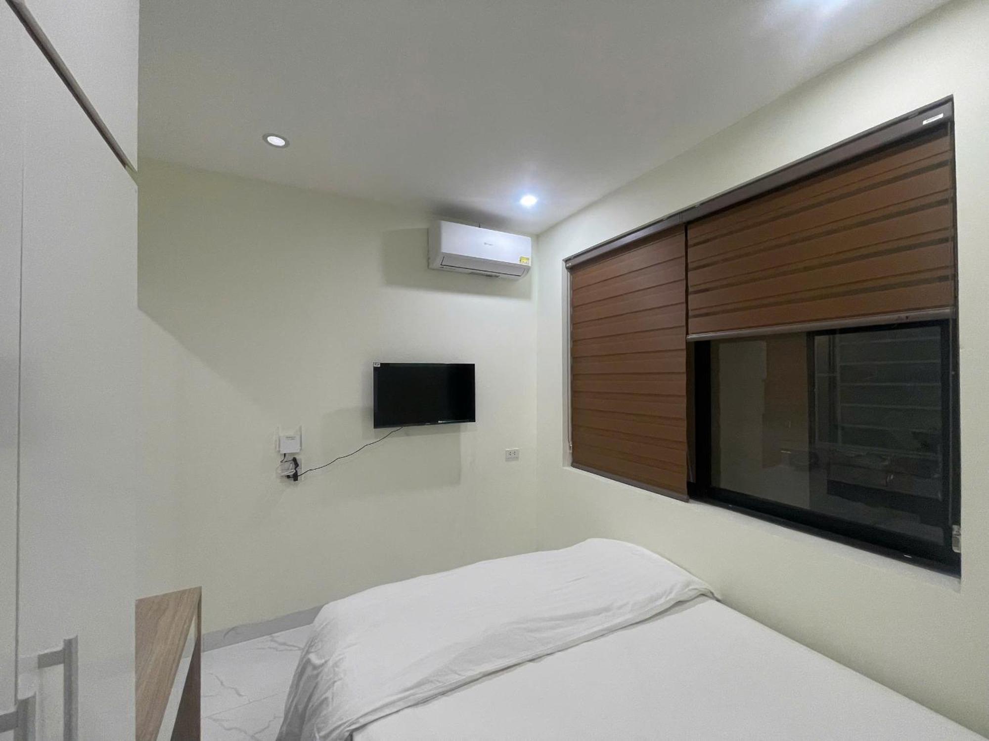 Era Apartment Xuan Thuy 하노이 외부 사진